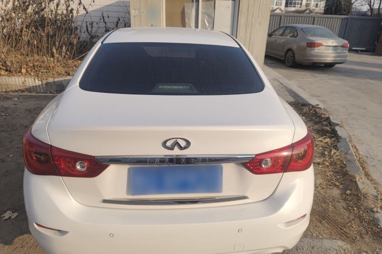 Used Infiniti Q50 2014 2.0T Comfort Edition