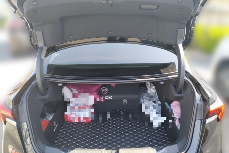 Used Buick LaCrosse 2024 28T Luxury Edition Trunk