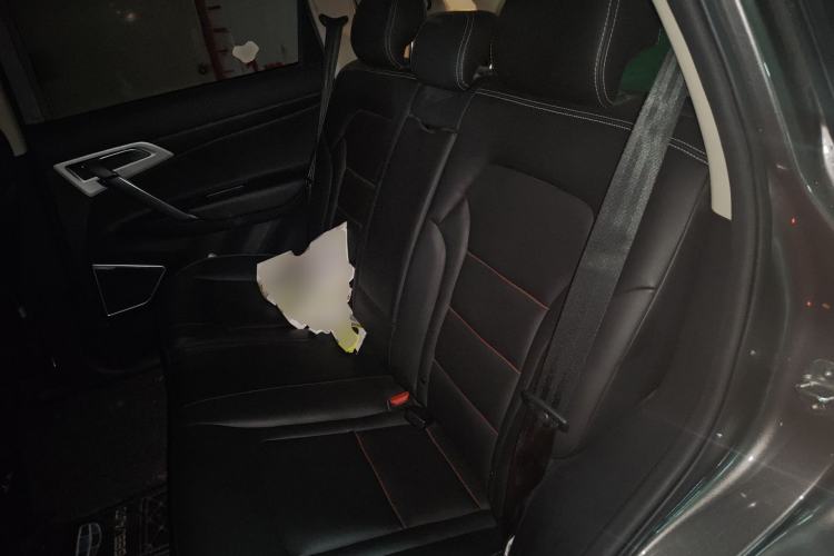 Used Geely Auto Emgrand X7 Sport 2018 1.8TD Automatic Two-Wheel Drive Smart 4G Connected Version
