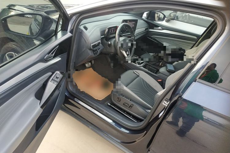 Used Volkswagen ID.4 CROZZ 2022 Long-Range Lite PRO Edition Driver Seat