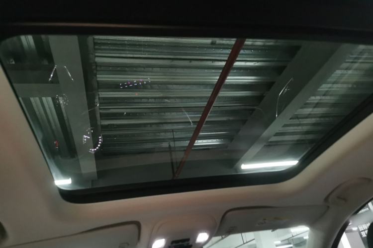 Used Buick Envision 2022 Facelift Encore S 652T Two-Wheel-Drive Luxury Model Headliner