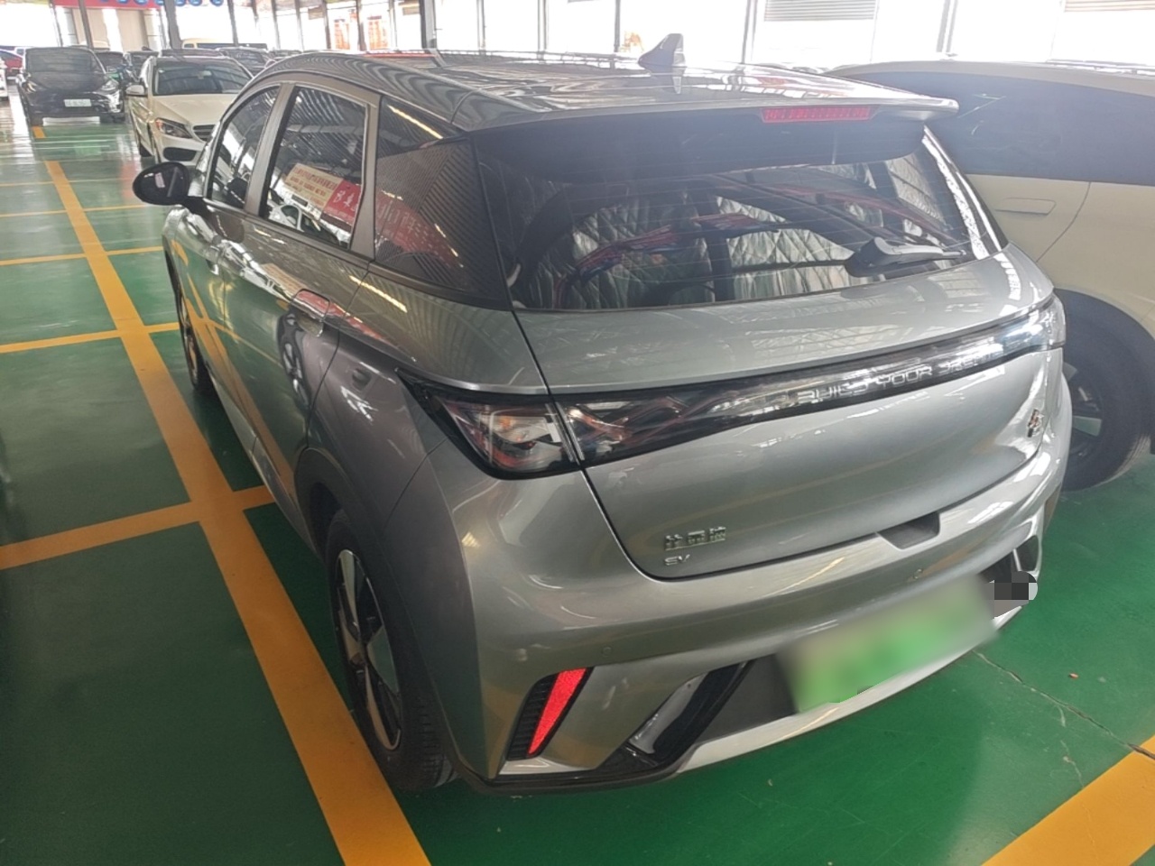 BYD Dolphin 2023 420 km Fashion Edition — снимка 4