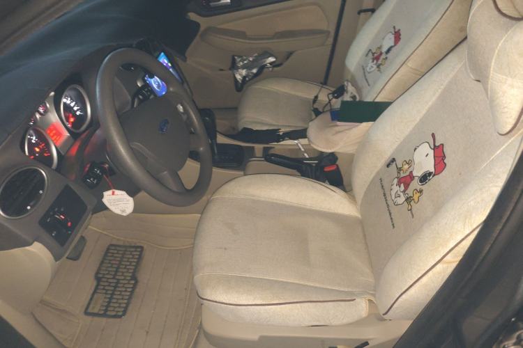 Used Ford Focus 2013 Sedan Classic 1.8L Automatic Millionth Anniversary Edition
