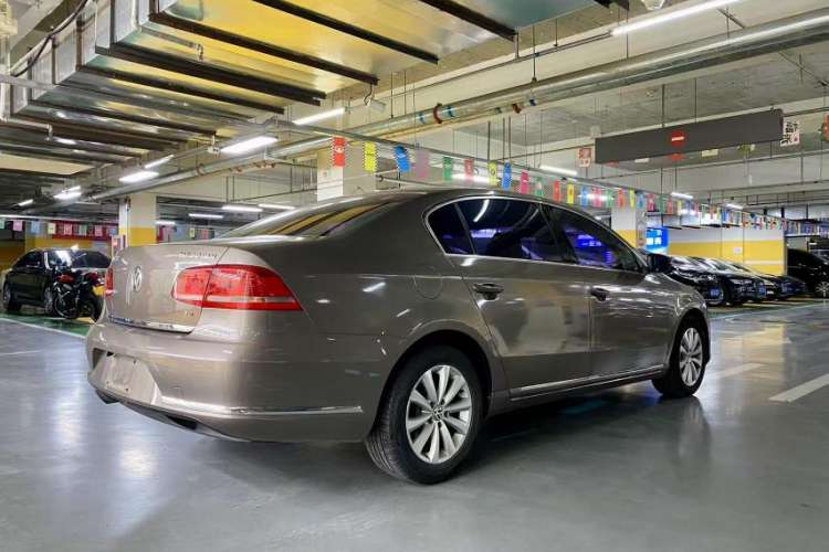 Used Volkswagen Magotan 2013 1.8TSI Luxury Model
