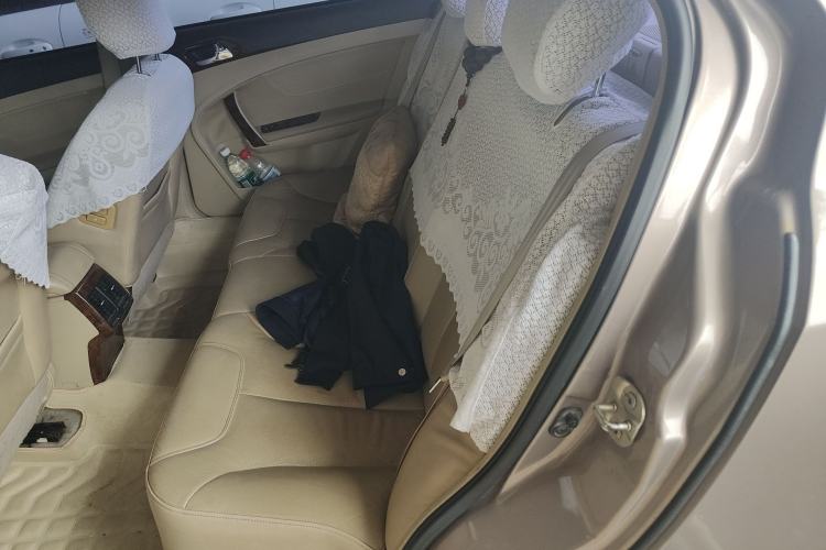 Used GAC Trumpchi GA5 2011 2.0L Automatic Prestige Edition Left Rear Seat