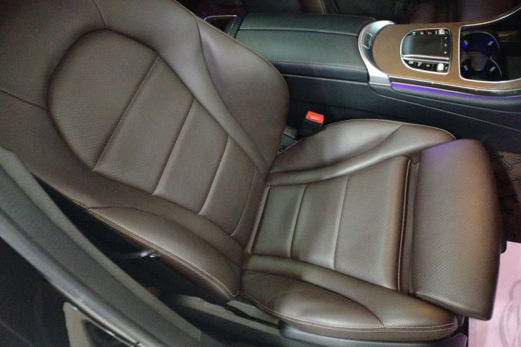 Used Mercedes-Benz GLC 2022 Facelifted GLC 300 L 4MATIC Luxury Edition Right Front Seat