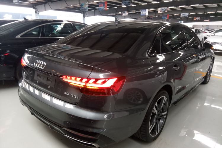 Used Audi A4L 2022 40 TFSI Luxury Dynamic Model
