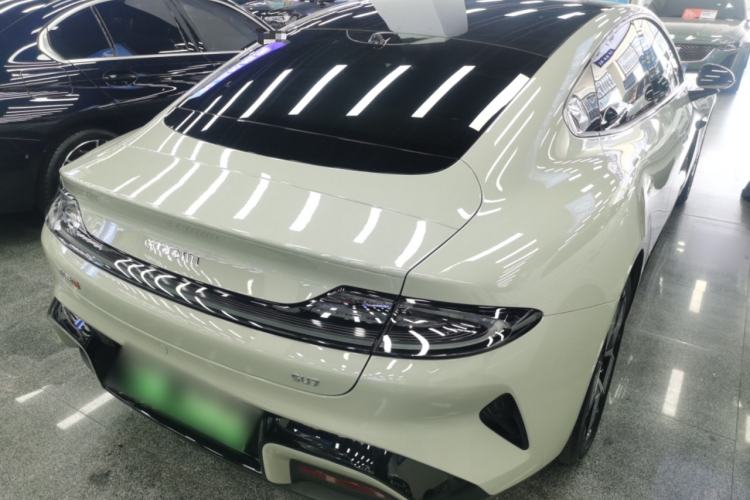 Used Xiaomi Auto SU7 2024 Rear-Drive Ultra-Long Range Advanced Pro-Level Intelligent Driving Version
