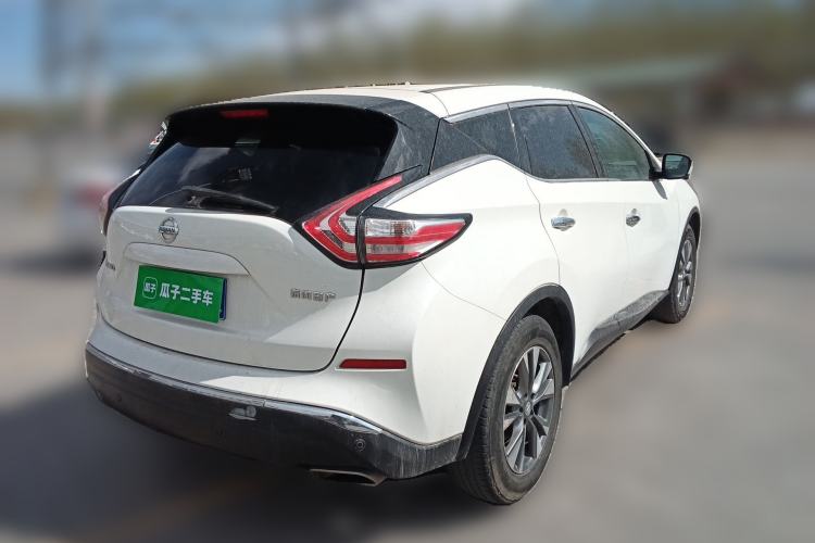 Used Nissan Murano 2019 2.5L XL Two-Wheel Drive Smart Connect Luxury Edition China VI Standard
