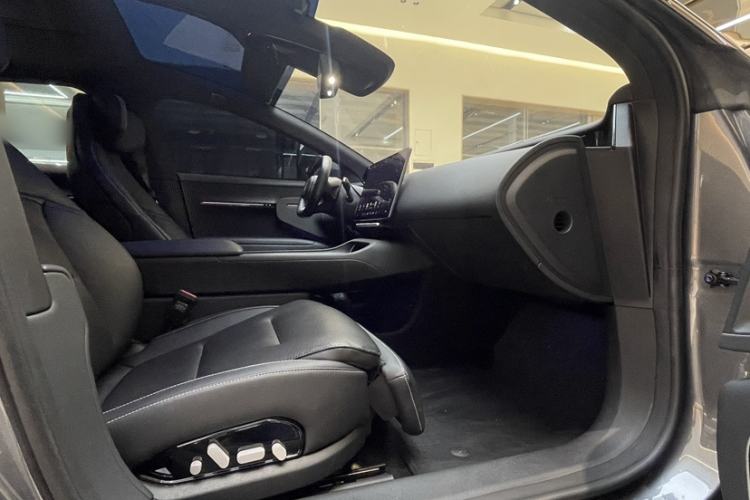 Used Avatr 12 2025 Ultra Extended-Range Edition
