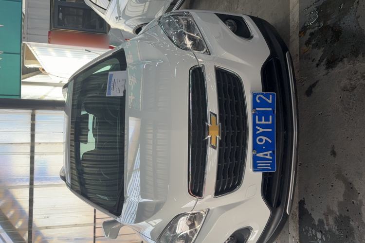 Used Chevrolet Trax 2014 1.4T Automatic Two-Wheel Drive Luxury Model Exterior 4