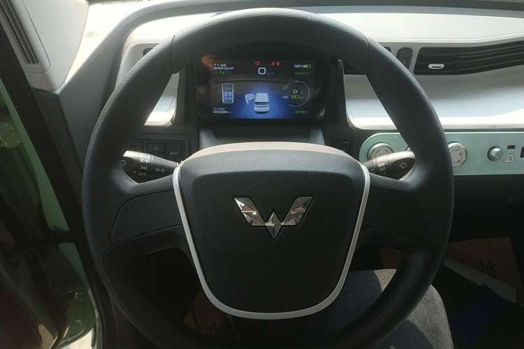 Used Wuling Hongguang MINIEV 2021 Macaron Premium Model – Lithium Iron Phosphate