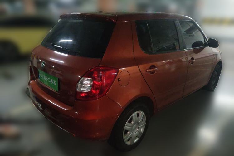 Used Skoda Fabia 2012 1.4L Automatic Crystal Edition
