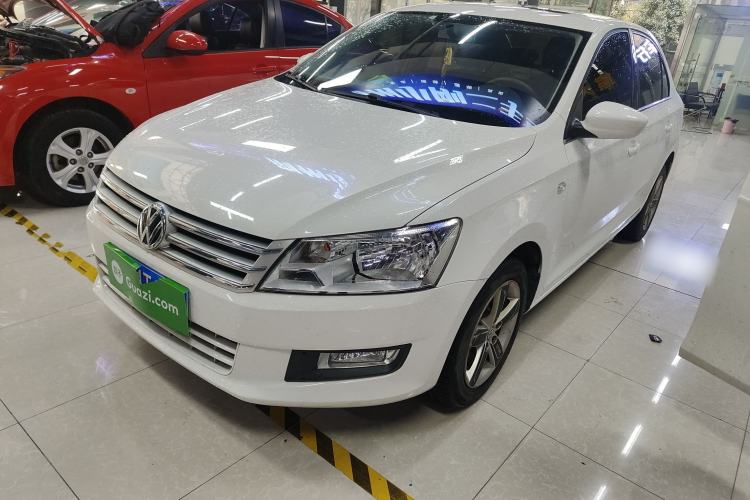 Used Volkswagen Santana 2015 1.6L Manual Comfort Edition
