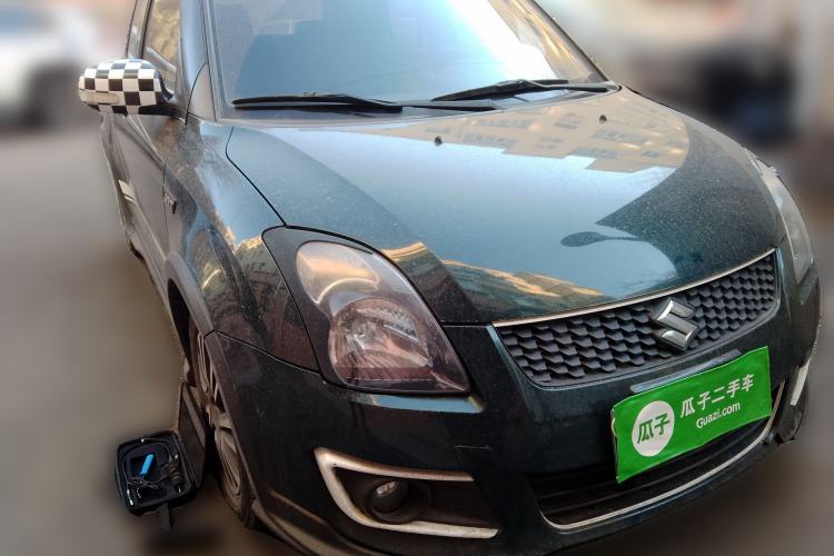 Used Suzuki Swift 2016 1.5L Automatic Fashionable Coolplay Edition
