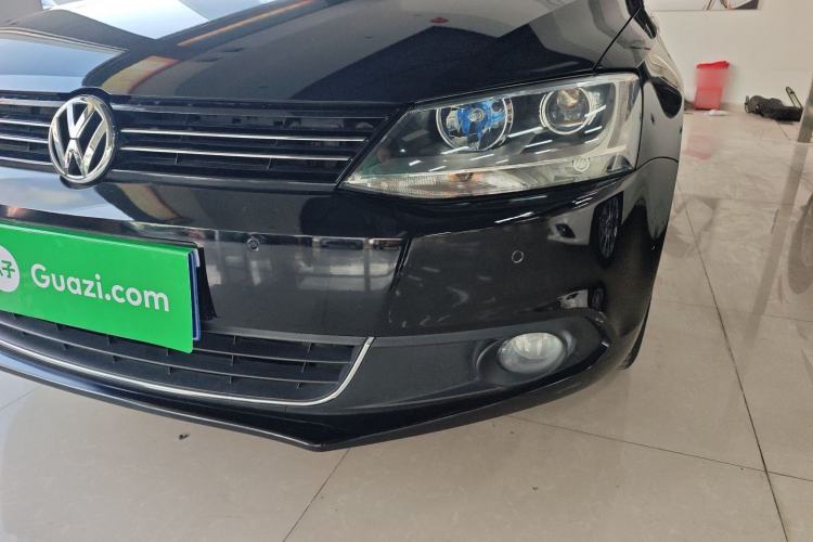 Used Volkswagen Sagitar 2014 Revised Version 1.4TSI Automatic Luxury Edition
