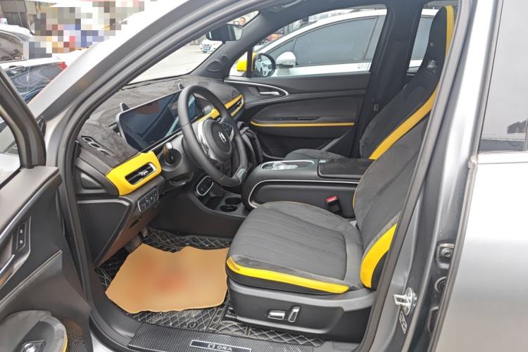 Used ORA Good Cat GT 2024 Mulan Edition 401 km Range Prestige Version 135 kW Driver Seat