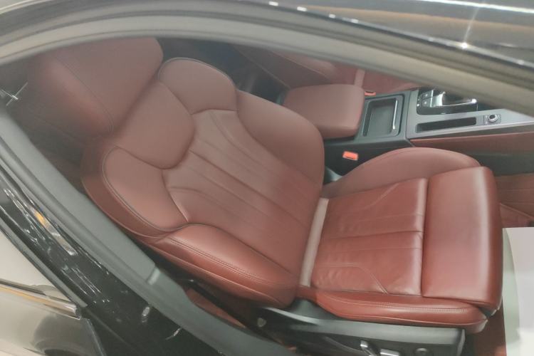 Used Audi Q5L 2023 40T Luxury Dynamic Model