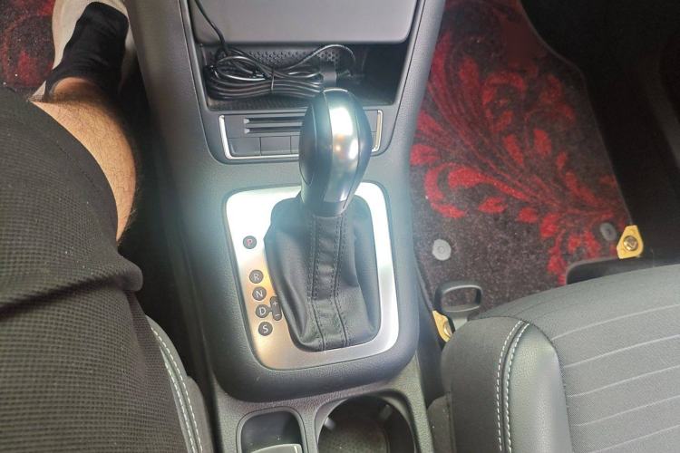 Used Volkswagen Tiguan 2017 300TSI Automatic Two-Wheel Drive Silk Road Luxury Edition
