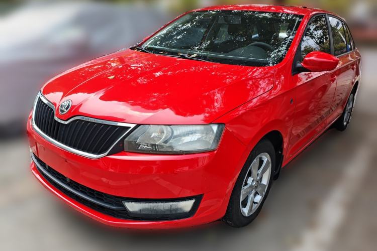 Used Skoda Rapid Spaceback 2014 1.6L Automatic Enjoyment Edition