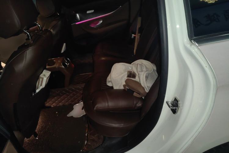 Used Mercedes-Benz E-Class 2017 E 200 L Sport 4MATIC Left Rear Seat