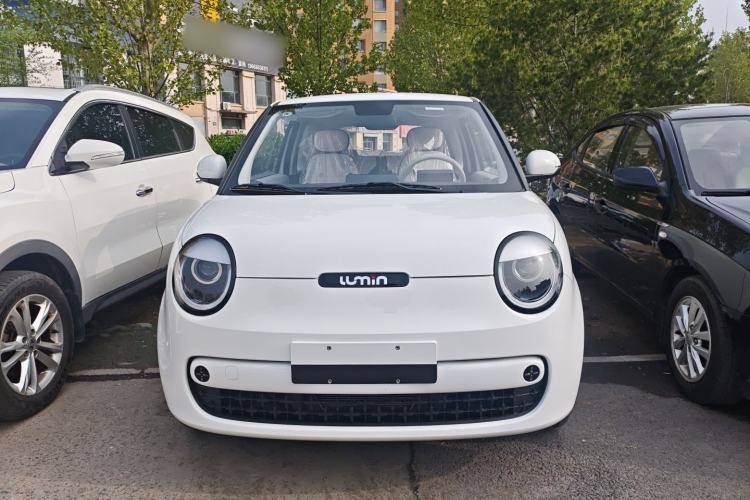 Used CHANGAN NEVO Lumin 2026 Model Treasure Edition 205km Passionate Beige Ningde Front