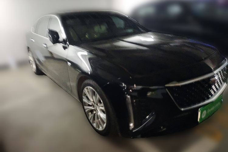 Used Cadillac CT6 2023 28T Luxury Version Front Right 45 Deg