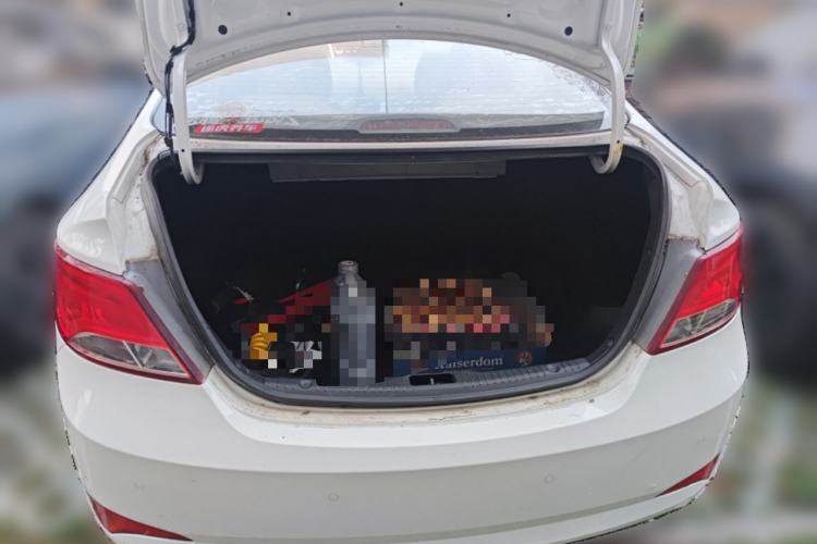 Used Hyundai Verna (older generation) 2014 1.4L Automatic Smart GLS Trunk