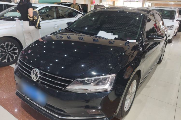 Used Volkswagen Sagitar 2015 1.6L Automatic Comfort Model