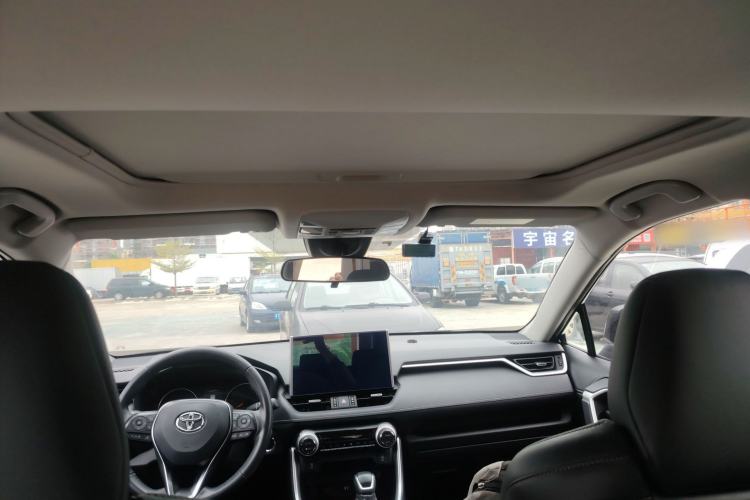 Used Toyota Wildlander 2021 2.0L CVT Two-Wheel Drive Luxury Edition