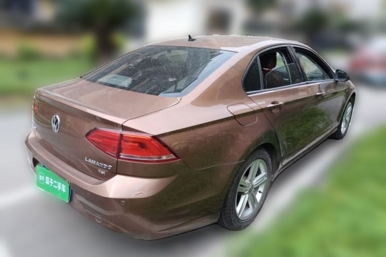 Used Volkswagen Lamando 2015 230TSI DSG Fashion Edition