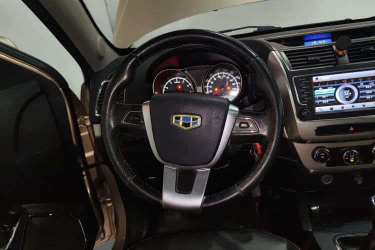Used Geely Auto GX7 2015 Classic Edition 1.8L Manual Elite Model China IV Steering Wheel