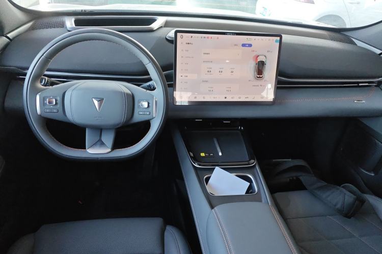 Used Deepal S05 2024 510Max Pure Electric Version Center Console