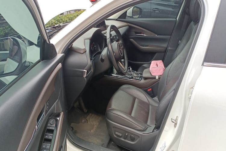 Used Mazda CX-30 2021 2.0L Automatic Joyful Edition
