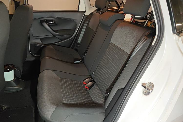 Used Volkswagen Polo 2016 1.6L Automatic Comfort Model
