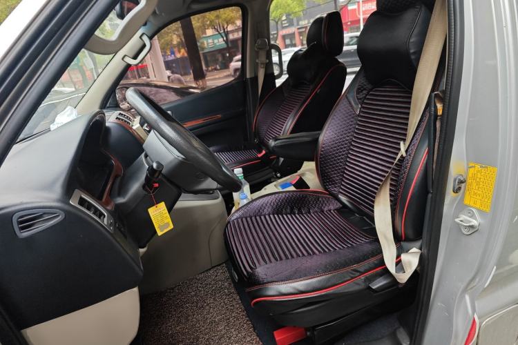 Used Jinbei Grace 2018 2.0L Express Comfort 7-Seater V19
