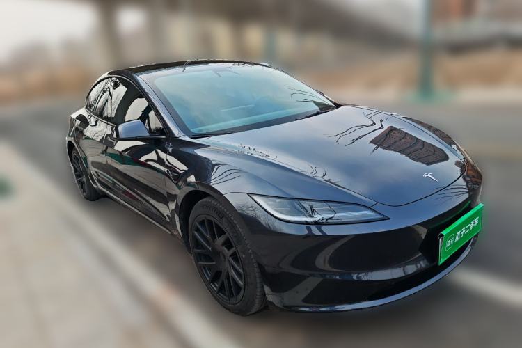 Used Tesla Model 3 2023 Rear-Wheel-Drive Version
