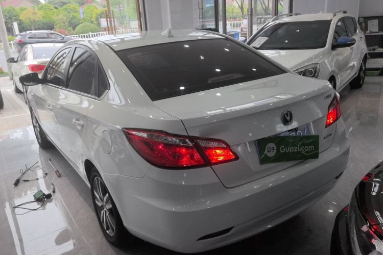 Used CHANGAN Eado 2015 1.6L Automatic Luxury Model Exterior 2