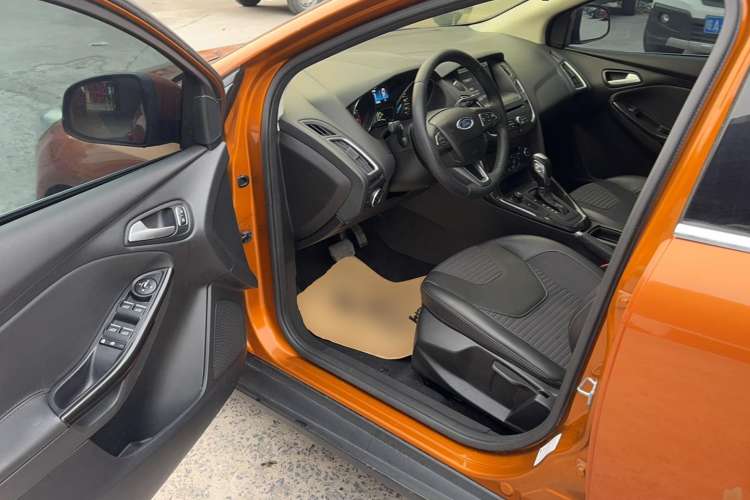 Used Ford Focus 2015 Hatchback EcoBoost 180 Automatic Elite Model