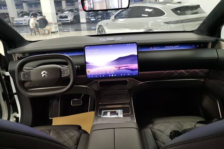 Used Nio ET9 2025 100 kWh