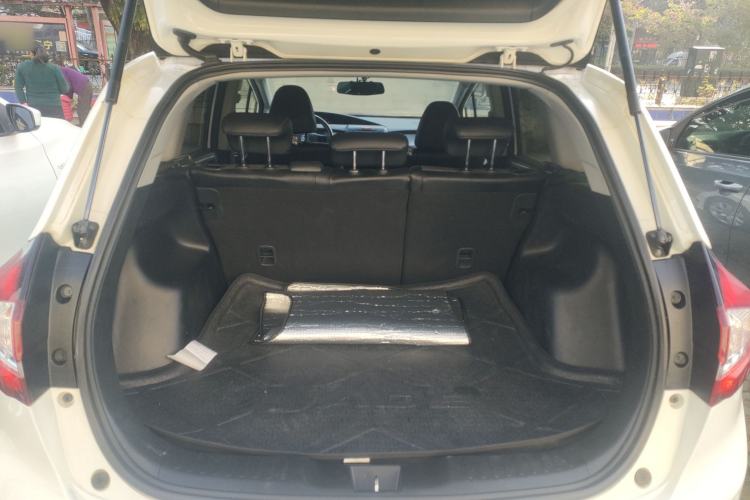 Used Honda Jade 2013 1.8L automatic Comfort version 5 seats
