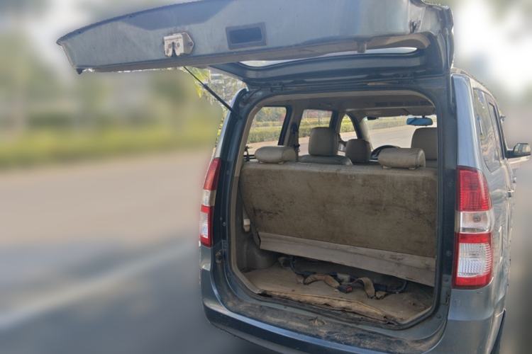 Used Wuling Hongguang 2010 1.4L Comfort Version Trunk