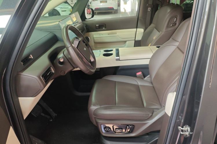 Used Li Auto MEGA 2024 Ultra Model Left Front Seat