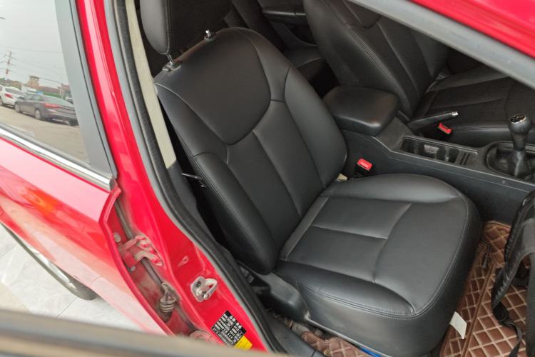 Used Roewe 360 2015 1.5L Manual Luxury Edition
