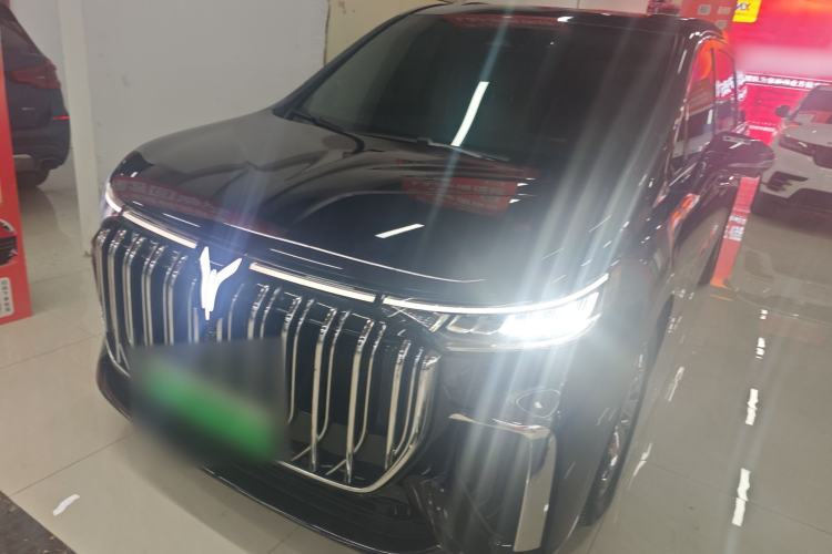 Used VOYAH Dream 2024 PHEV Ultra-Long Range Flagship Edition