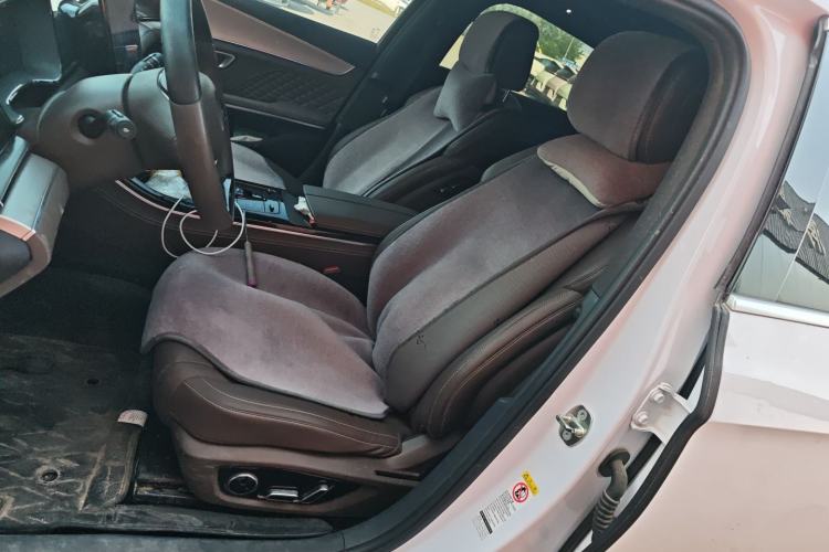 Used BYD Han 2023 DM-i Champion Edition 121KM Prestige Model
