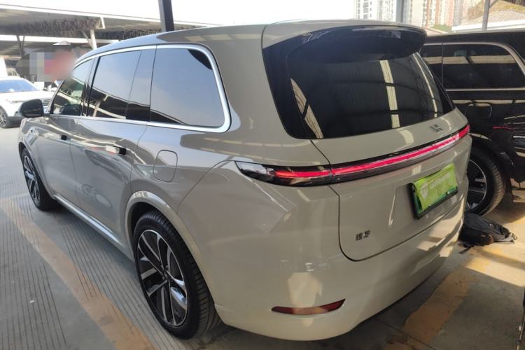 Used Li Auto L9 2022 Max model
