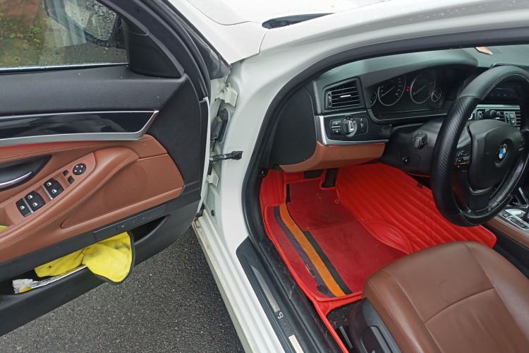 Used BMW 5 Series 2017 520Li Elegant Edition
