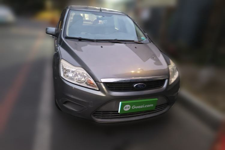 Used Ford Focus 2012 Sedan Classic 1.8L Manual Base Model
