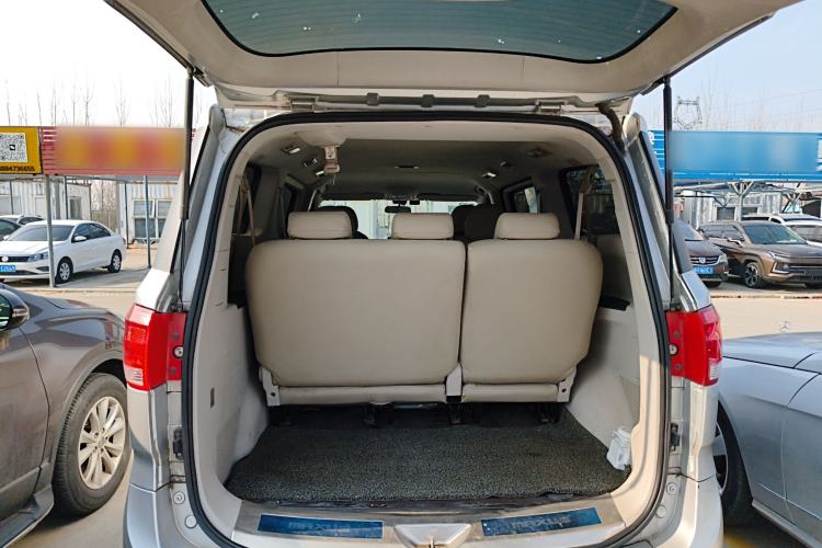 Used SAIC MAXUS G10 2014 2.0T Automatic Elite Edition